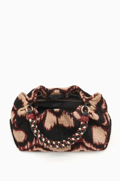 ULLA JOHNSON Remy Soft Convertible Clutch - Obsidian 8 ULLA JOHNSON Remy Soft Convertible Clutch - Obsidian -Fashion Haven Shop FA231111 REMYSOFTCONVERTIBLECLUTCH GEOJACQUARD d r web