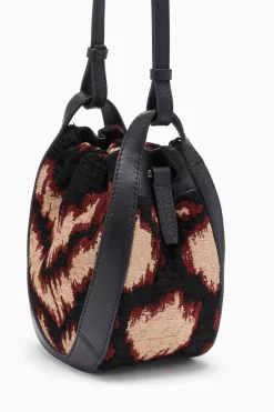 ULLA JOHNSON Lee Pouch - Obsidian -Fashion Haven Shop FA231123 LEEPOUCH GEOJACQUARD c r web