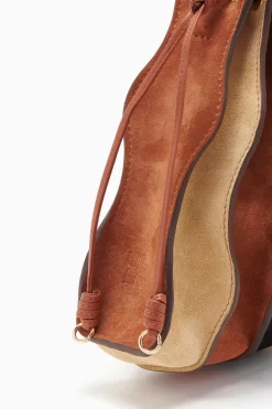 ULLA JOHNSON Adria Small Pleated Wave Bag - Dune Colorblock 9 ULLA JOHNSON Adria Small Pleated Wave Bag - Dune Colorblock -Fashion Haven Shop FA231128 ADRIASMALLPLEATEDWAVEBAG SIERRACOLORBLOCK c r web