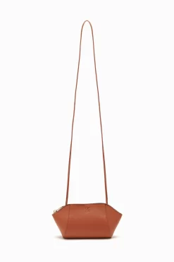 ULLA JOHNSON Imogen Large Makeup Pouch - Sierra -Fashion Haven Shop FA231310 IMOGENLARGEMAKEUPPOUCH SIERRA e r web d86b79e1 88b1 4b3e b3ff 8d62080a4cd7