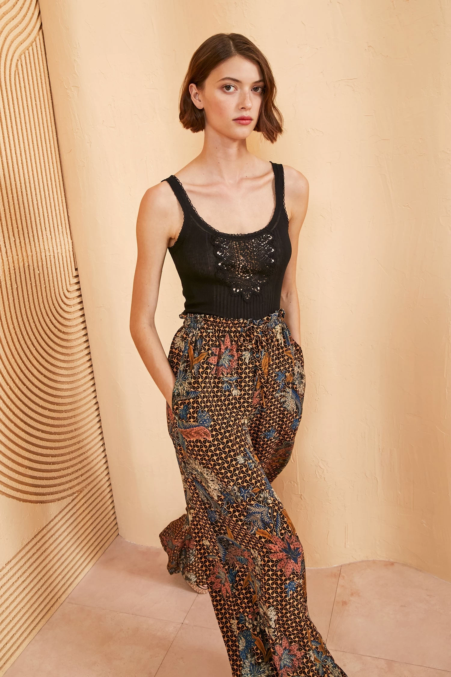 ULLA JOHNSON Ameline Tank - Noir 1 ULLA JOHNSON Ameline Tank - Noir