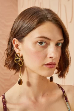 ULLA JOHNSON Hammered Chain Flower Drop Earring - Tiger's Eye