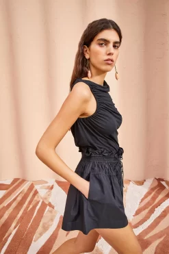 Best Seller -Fashion Haven Shop ULLA JOHNSON Rylan Short NOIR 03