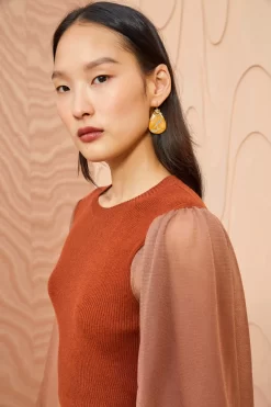 ULLA JOHNSON Sabrina Pullover - Redwood 9 ULLA JOHNSON Sabrina Pullover - Redwood -Fashion Haven Shop ULLA JOHNSON Sabrina Pullover REDWOOD 0164